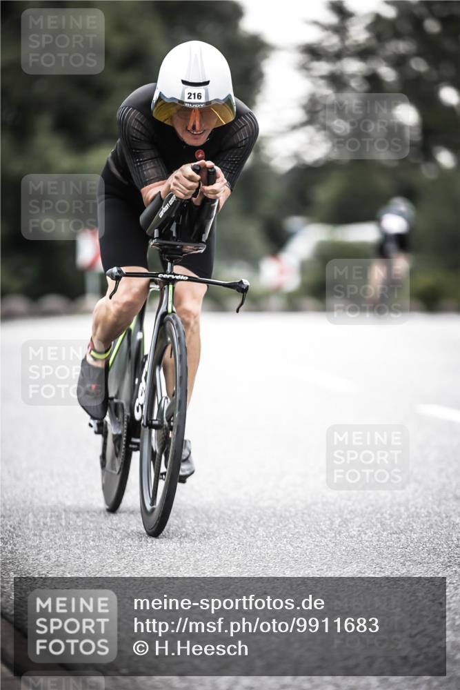 21.06.2026 - 29. Vierlanden-Triathlon H.Heesch http://msf.ph/oto/9911683 21.06.2026 09:43:56 Radfahren 23, 111, 178, 211, 216 meine-sportfotos.de