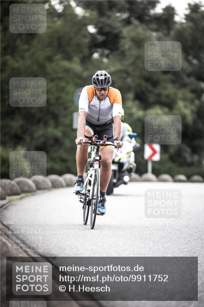 21.06.2026 - 29. Vierlanden-Triathlon H.Heesch http://msf.ph/oto/9911752 21.06.2026 09:44:38 Radfahren 16, 77, 94, 107, 120, 132 meine-sportfotos.de