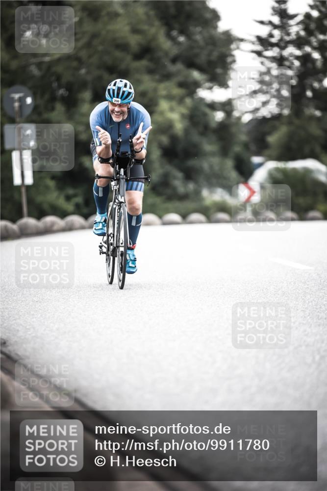 21.06.2026 - 29. Vierlanden-Triathlon H.Heesch http://msf.ph/oto/9911780 21.06.2026 09:45:14 Radfahren 79, 200, 261, 268, 290 meine-sportfotos.de