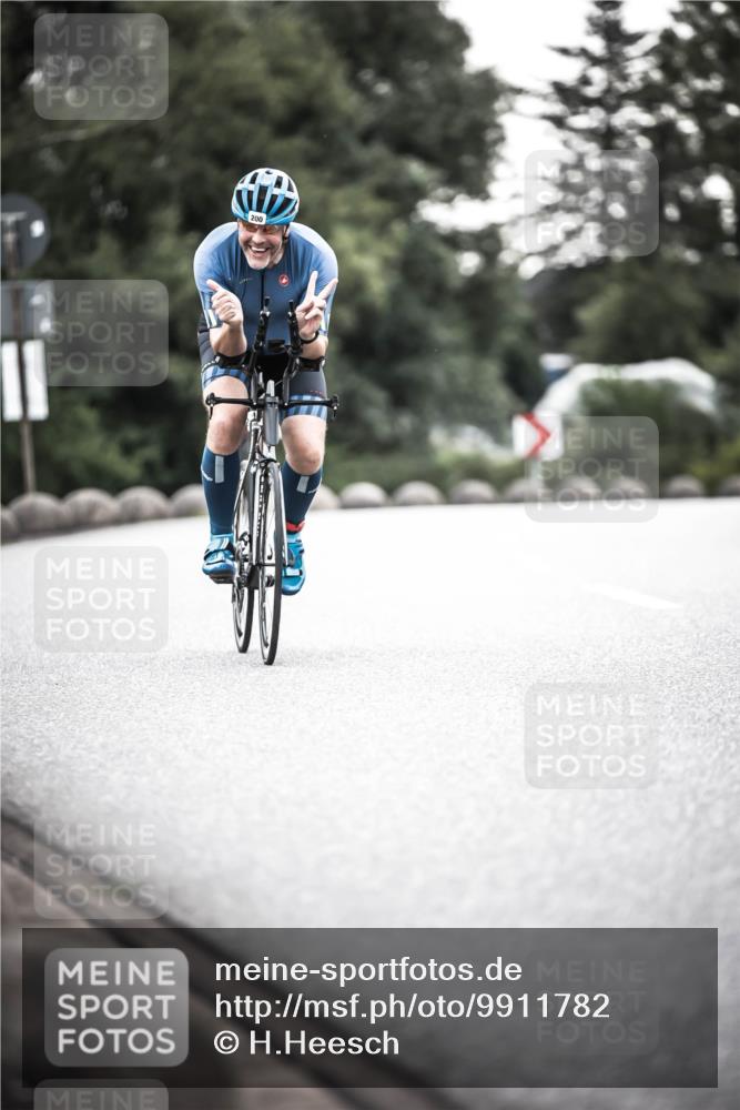 21.06.2026 - 29. Vierlanden-Triathlon H.Heesch http://msf.ph/oto/9911782 21.06.2026 09:45:14 Radfahren 79, 200, 261, 268, 290 meine-sportfotos.de