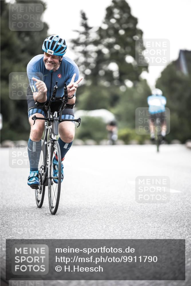 21.06.2026 - 29. Vierlanden-Triathlon H.Heesch http://msf.ph/oto/9911790 21.06.2026 09:45:15 Radfahren 79, 200, 261, 268, 290 meine-sportfotos.de
