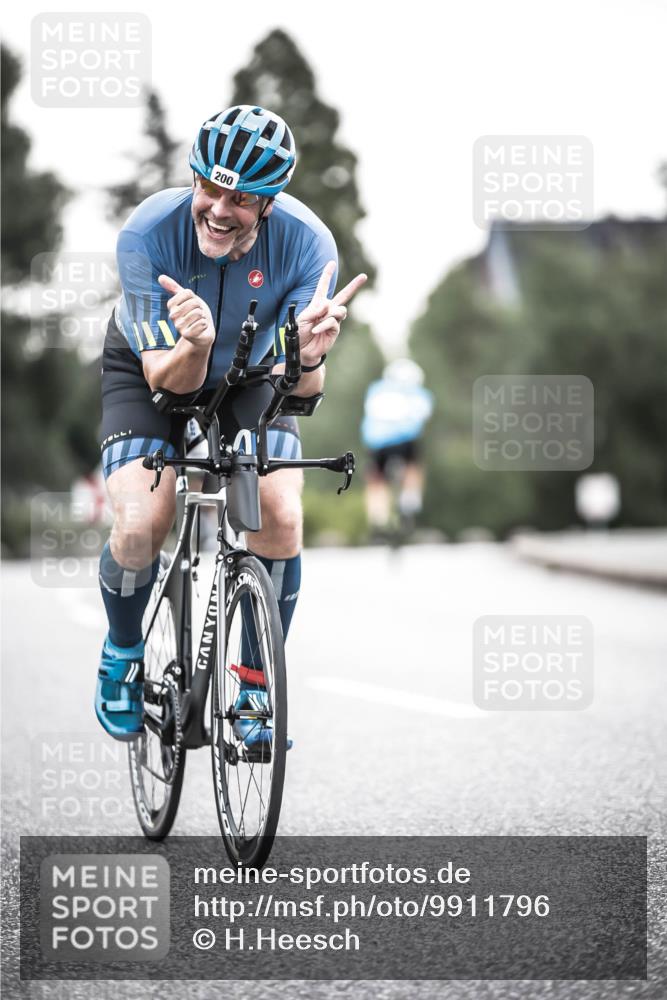21.06.2026 - 29. Vierlanden-Triathlon H.Heesch http://msf.ph/oto/9911796 21.06.2026 09:45:15 Radfahren 79, 200, 261, 268, 290 meine-sportfotos.de
