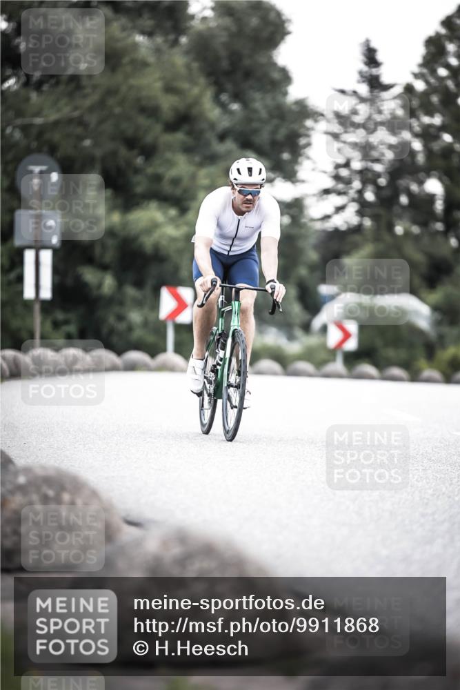 21.06.2026 - 29. Vierlanden-Triathlon H.Heesch http://msf.ph/oto/9911868 21.06.2026 09:46:27 Radfahren 58, 164 meine-sportfotos.de