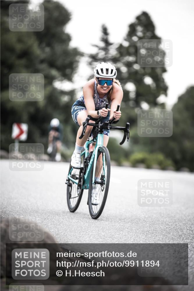21.06.2026 - 29. Vierlanden-Triathlon H.Heesch http://msf.ph/oto/9911894 21.06.2026 09:46:53 Radfahren 140, 240, 241 meine-sportfotos.de