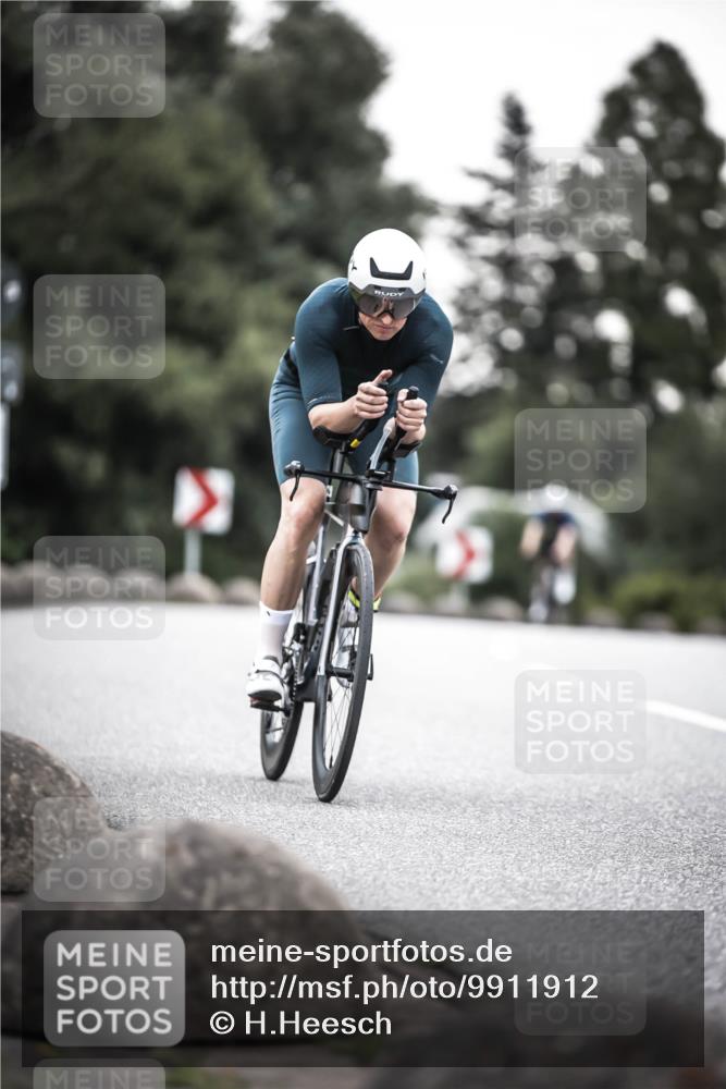 21.06.2026 - 29. Vierlanden-Triathlon H.Heesch http://msf.ph/oto/9911912 21.06.2026 09:46:58 Radfahren 140, 172, 288 meine-sportfotos.de