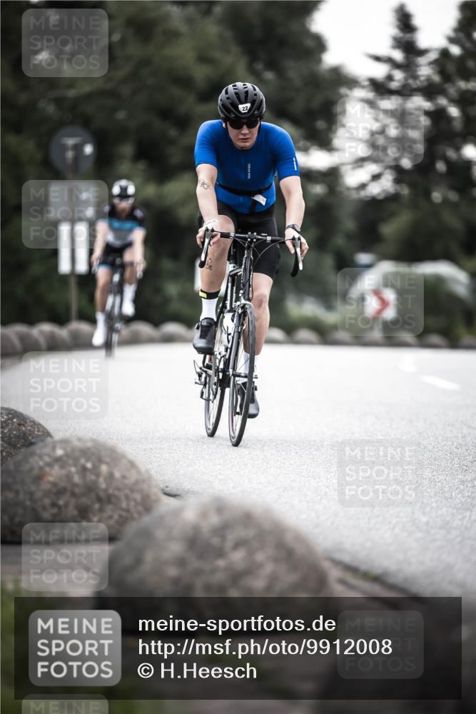 21.06.2026 - 29. Vierlanden-Triathlon H.Heesch http://msf.ph/oto/9912008 21.06.2026 09:49:01 Radfahren 22, 52 meine-sportfotos.de