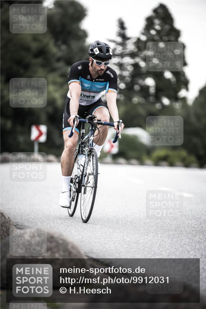 21.06.2026 - 29. Vierlanden-Triathlon H.Heesch http://msf.ph/oto/9912031 21.06.2026 09:49:04 Radfahren 22, 52 meine-sportfotos.de