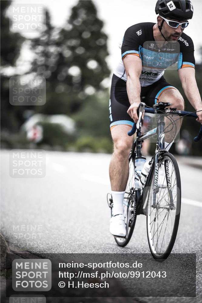 21.06.2026 - 29. Vierlanden-Triathlon H.Heesch http://msf.ph/oto/9912043 21.06.2026 09:49:04 Radfahren 22, 52 meine-sportfotos.de