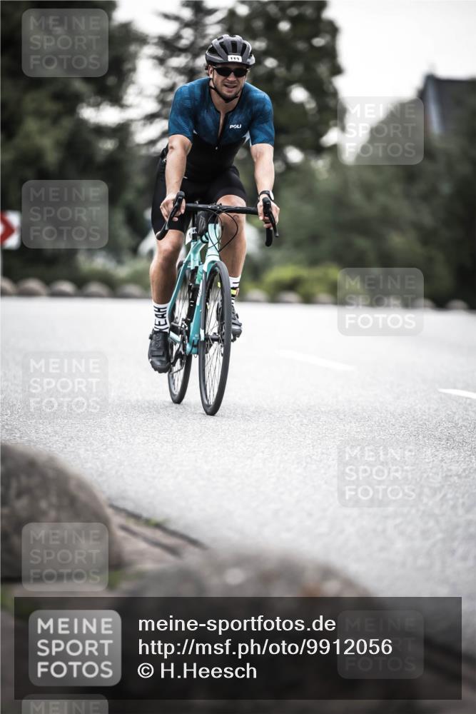 21.06.2026 - 29. Vierlanden-Triathlon H.Heesch http://msf.ph/oto/9912056 21.06.2026 09:49:14 Radfahren 113 meine-sportfotos.de