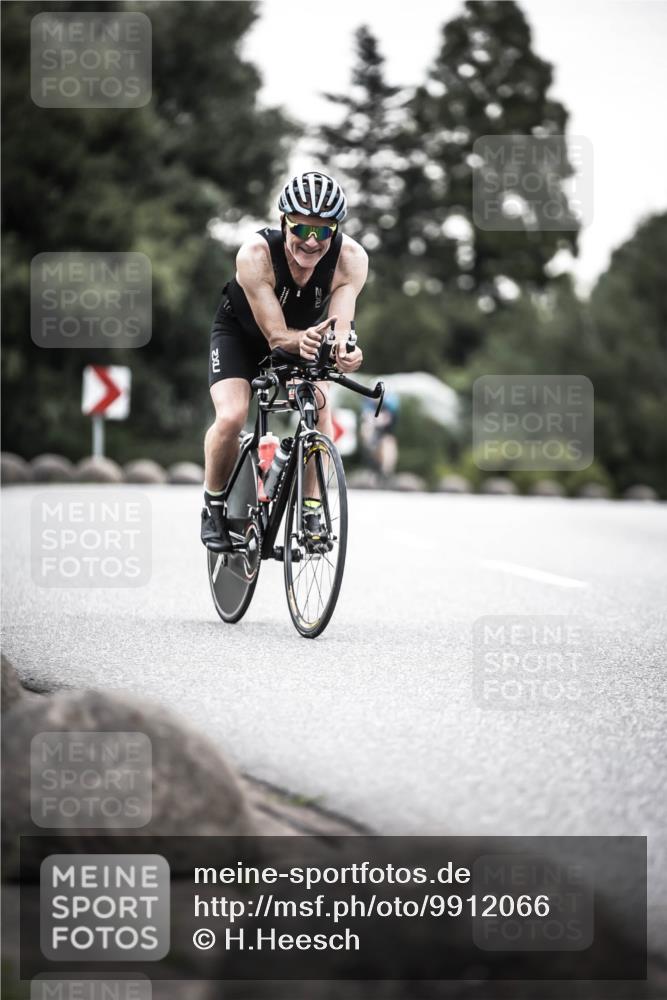 21.06.2026 - 29. Vierlanden-Triathlon H.Heesch http://msf.ph/oto/9912066 21.06.2026 09:49:27 Radfahren 116, 213, 298 meine-sportfotos.de