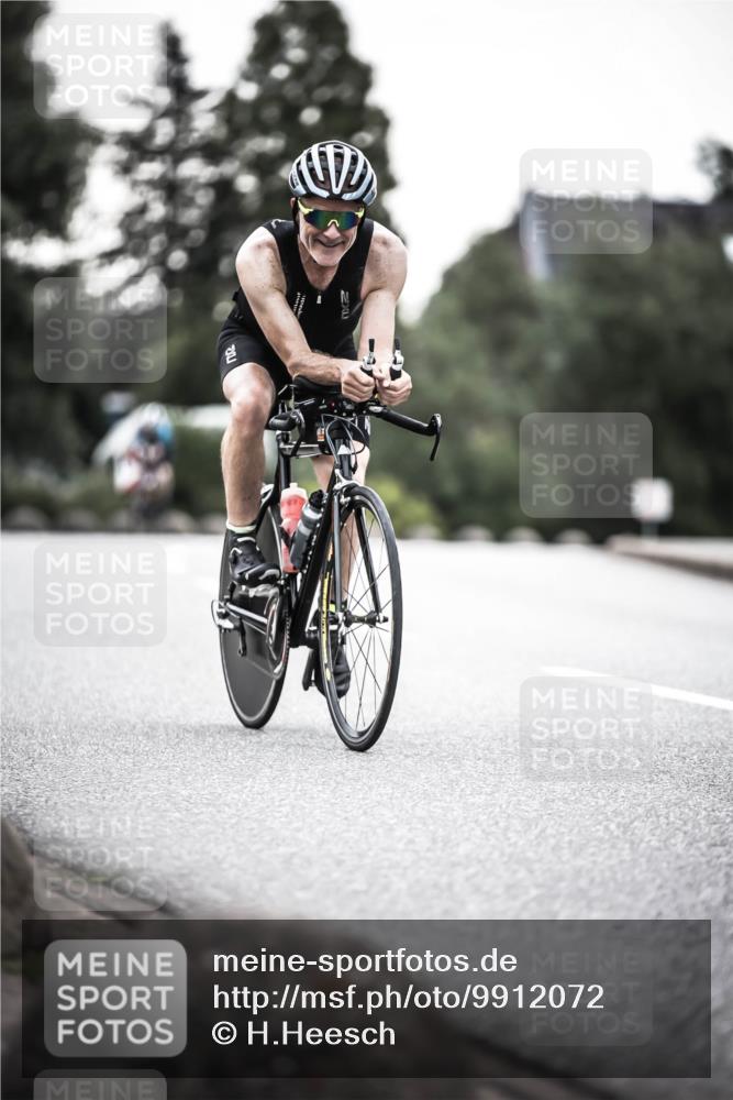 21.06.2026 - 29. Vierlanden-Triathlon H.Heesch http://msf.ph/oto/9912072 21.06.2026 09:49:27 Radfahren 116, 213, 298 meine-sportfotos.de