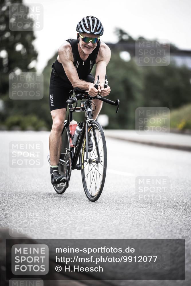 21.06.2026 - 29. Vierlanden-Triathlon H.Heesch http://msf.ph/oto/9912077 21.06.2026 09:49:27 Radfahren 116, 213, 298 meine-sportfotos.de