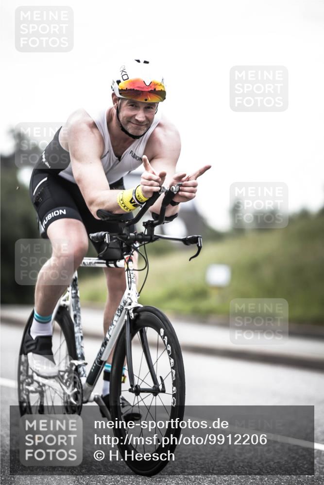 21.06.2026 - 29. Vierlanden-Triathlon H.Heesch http://msf.ph/oto/9912206 21.06.2026 09:52:02 Radfahren 61, 137, 211, 274, 300 meine-sportfotos.de