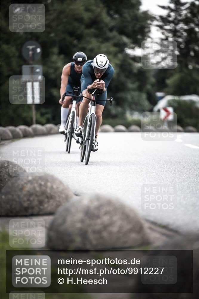 21.06.2026 - 29. Vierlanden-Triathlon H.Heesch http://msf.ph/oto/9912227 21.06.2026 09:52:13 Radfahren 76, 84, 132, 169, 193, 1355 meine-sportfotos.de