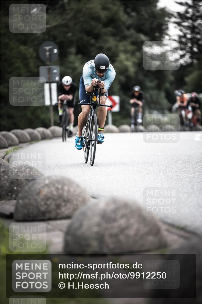 21.06.2026 - 29. Vierlanden-Triathlon H.Heesch http://msf.ph/oto/9912250 21.06.2026 09:52:30 Radfahren 16, 63, 77, 107, 192 meine-sportfotos.de