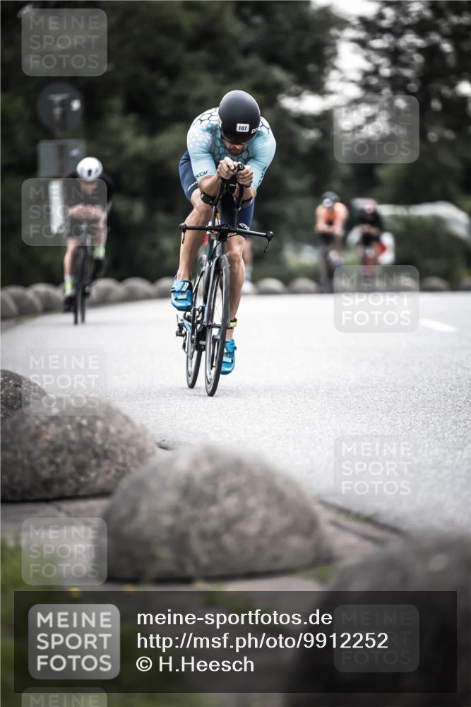 21.06.2026 - 29. Vierlanden-Triathlon H.Heesch http://msf.ph/oto/9912252 21.06.2026 09:52:30 Radfahren 16, 63, 77, 107, 192 meine-sportfotos.de
