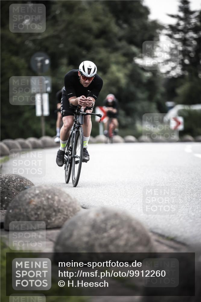 21.06.2026 - 29. Vierlanden-Triathlon H.Heesch http://msf.ph/oto/9912260 21.06.2026 09:52:31 Radfahren 16, 63, 77, 107, 192 meine-sportfotos.de