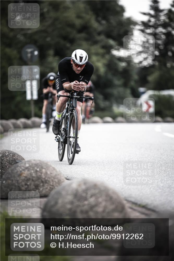 21.06.2026 - 29. Vierlanden-Triathlon H.Heesch http://msf.ph/oto/9912262 21.06.2026 09:52:31 Radfahren 16, 63, 77, 107, 192 meine-sportfotos.de