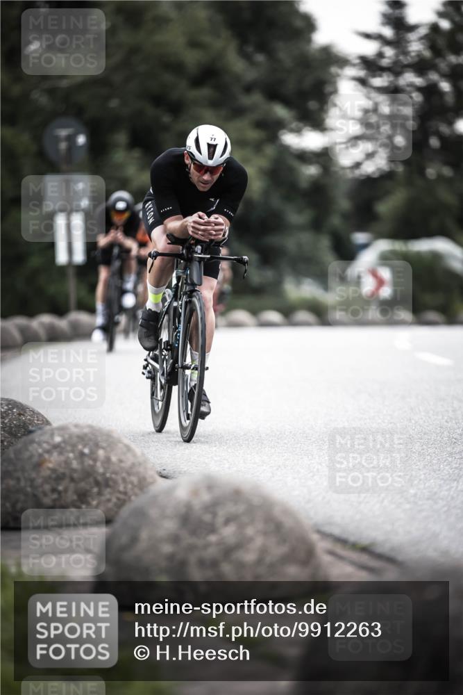 21.06.2026 - 29. Vierlanden-Triathlon H.Heesch http://msf.ph/oto/9912263 21.06.2026 09:52:31 Radfahren 16, 63, 77, 107, 192 meine-sportfotos.de