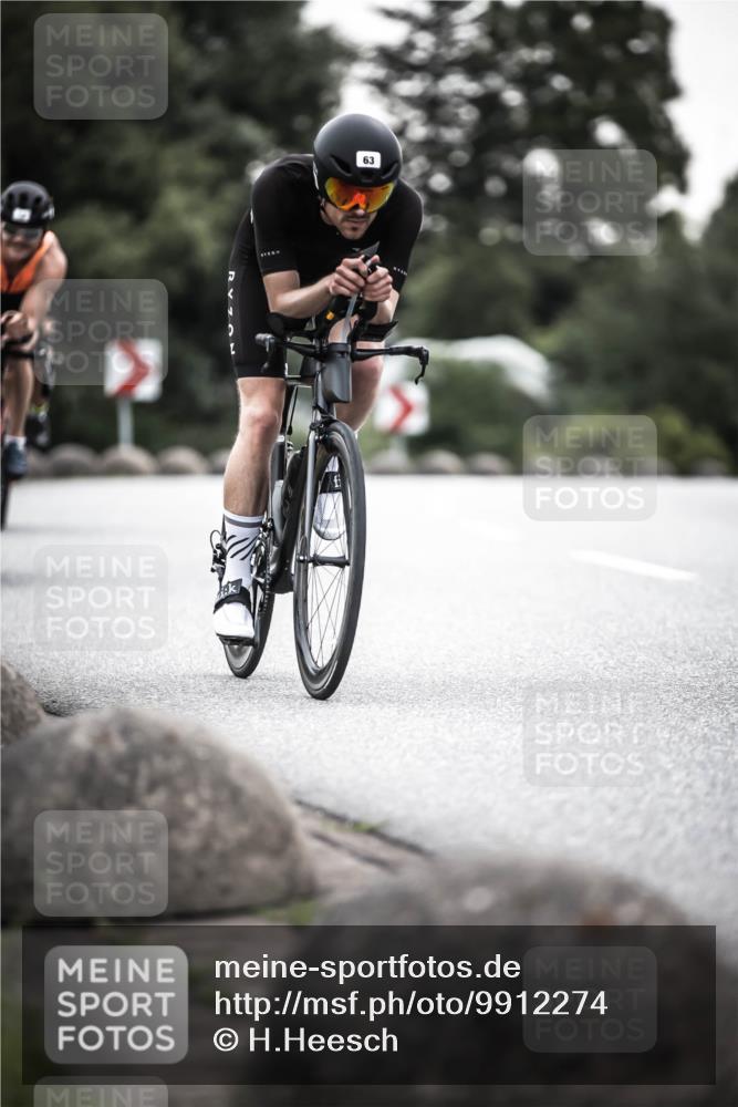 21.06.2026 - 29. Vierlanden-Triathlon H.Heesch http://msf.ph/oto/9912274 21.06.2026 09:52:33 Radfahren 16, 63, 77, 107, 192 meine-sportfotos.de
