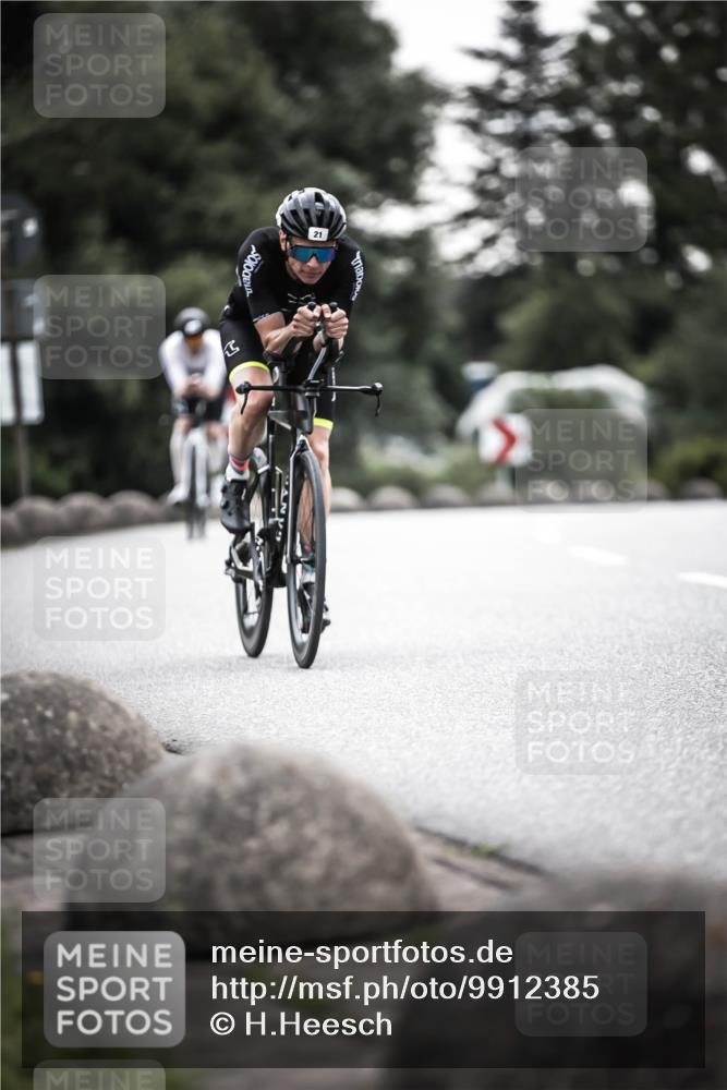 21.06.2026 - 29. Vierlanden-Triathlon H.Heesch http://msf.ph/oto/9912385 21.06.2026 09:54:16 Radfahren 21, 27, 164, 294 meine-sportfotos.de