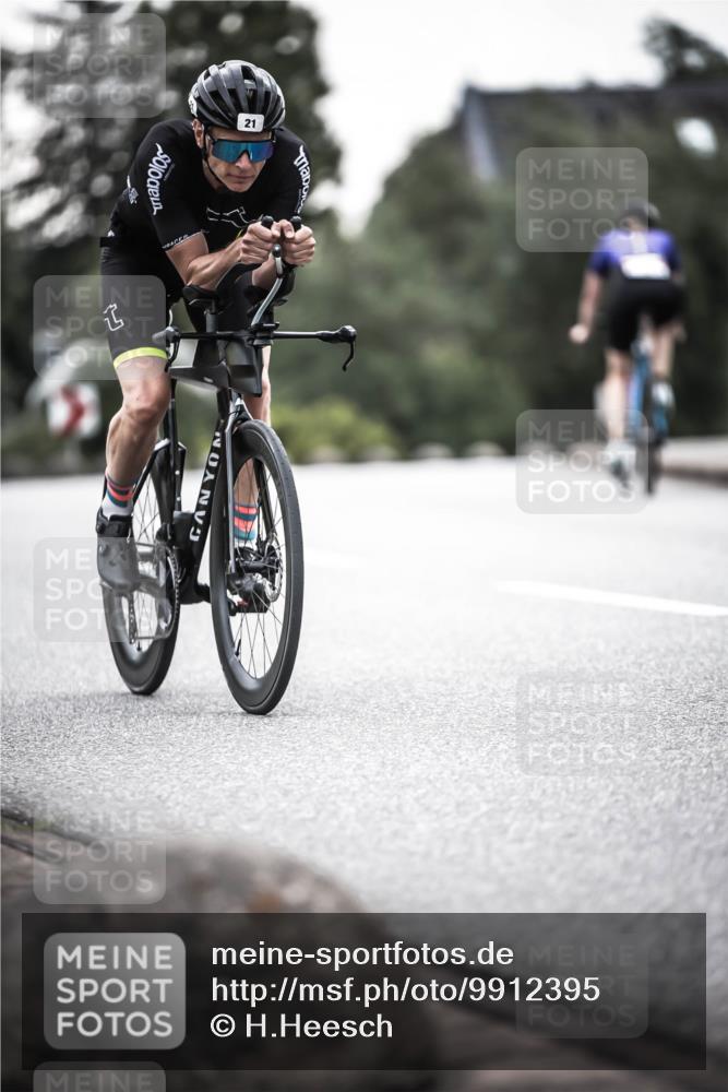 21.06.2026 - 29. Vierlanden-Triathlon H.Heesch http://msf.ph/oto/9912395 21.06.2026 09:54:17 Radfahren 21, 27, 164, 294 meine-sportfotos.de