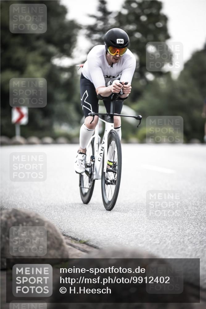 21.06.2026 - 29. Vierlanden-Triathlon H.Heesch http://msf.ph/oto/9912402 21.06.2026 09:54:19 Radfahren 21, 164, 294 meine-sportfotos.de