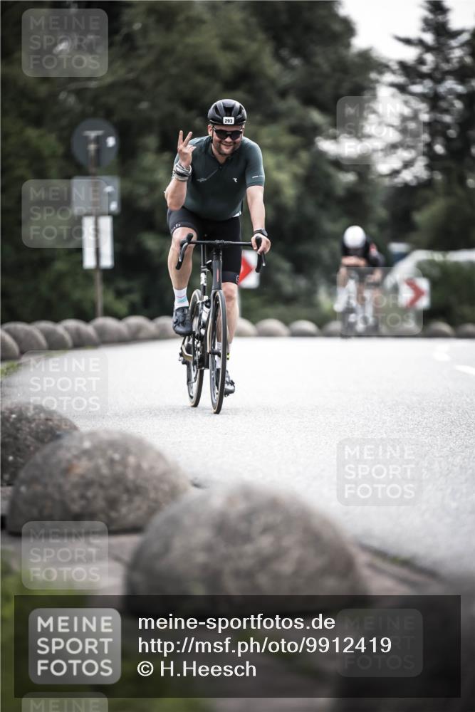 21.06.2026 - 29. Vierlanden-Triathlon H.Heesch http://msf.ph/oto/9912419 21.06.2026 09:54:56 Radfahren 128, 148, 292, 293 meine-sportfotos.de