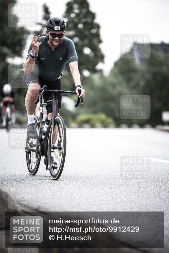 21.06.2026 - 29. Vierlanden-Triathlon H.Heesch http://msf.ph/oto/9912429 21.06.2026 09:54:57 Radfahren 128, 148, 292, 293 meine-sportfotos.de