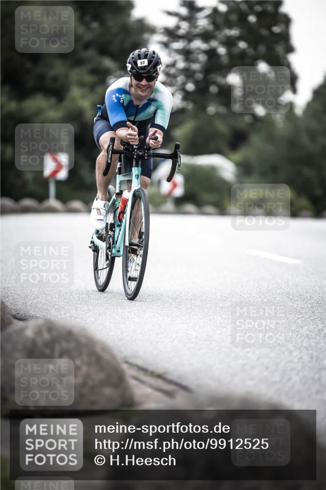 21.06.2026 - 29. Vierlanden-Triathlon H.Heesch http://msf.ph/oto/9912525 21.06.2026 09:56:14 Radfahren 14, 57 meine-sportfotos.de