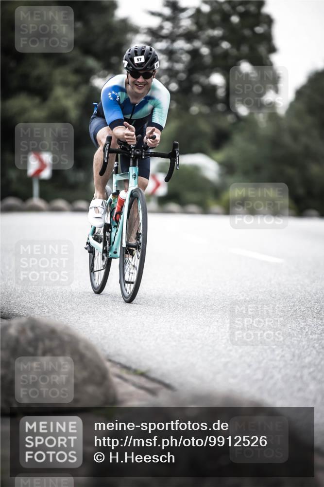 21.06.2026 - 29. Vierlanden-Triathlon H.Heesch http://msf.ph/oto/9912526 21.06.2026 09:56:14 Radfahren 14, 57 meine-sportfotos.de