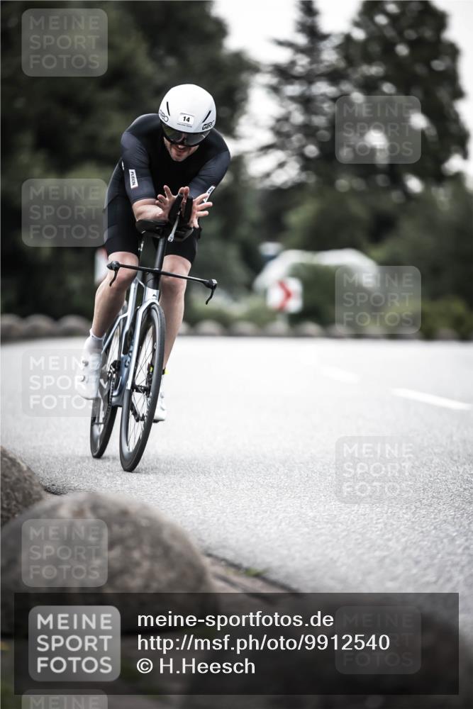 21.06.2026 - 29. Vierlanden-Triathlon H.Heesch http://msf.ph/oto/9912540 21.06.2026 09:56:22 Radfahren 14 meine-sportfotos.de