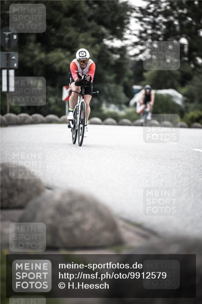 21.06.2026 - 29. Vierlanden-Triathlon H.Heesch http://msf.ph/oto/9912579 21.06.2026 09:56:41 Radfahren 12, 13, 174, 239, 259 meine-sportfotos.de