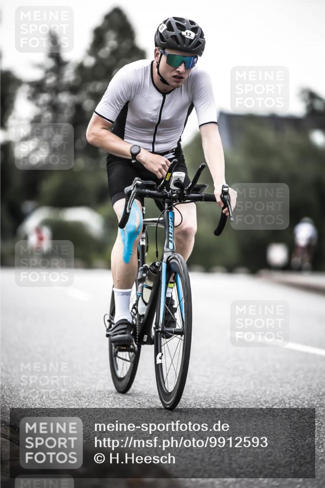 21.06.2026 - 29. Vierlanden-Triathlon H.Heesch http://msf.ph/oto/9912593 21.06.2026 09:56:45 Radfahren 12, 13, 174, 239 meine-sportfotos.de