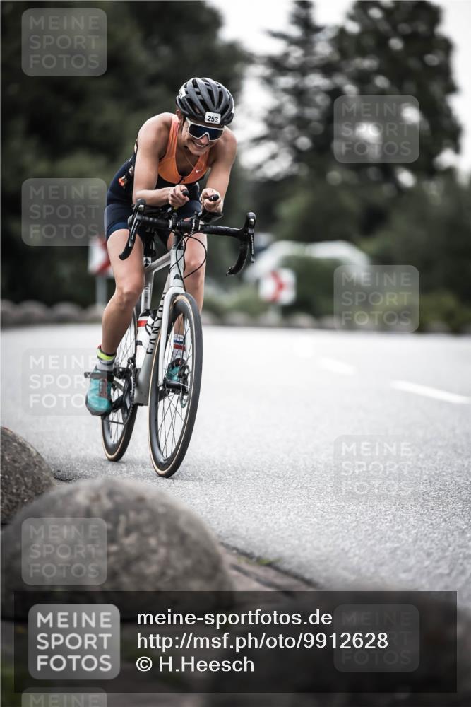 21.06.2026 - 29. Vierlanden-Triathlon H.Heesch http://msf.ph/oto/9912628 21.06.2026 09:57:08 Radfahren 243, 253 meine-sportfotos.de