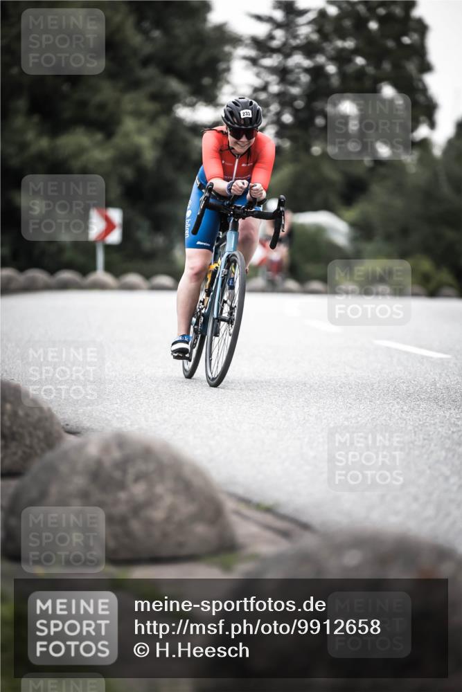21.06.2026 - 29. Vierlanden-Triathlon H.Heesch http://msf.ph/oto/9912658 21.06.2026 09:57:31 Radfahren 159, 207, 233 meine-sportfotos.de
