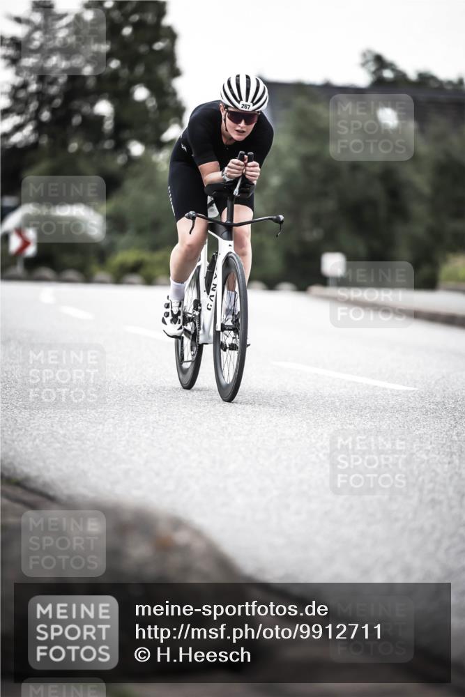21.06.2026 - 29. Vierlanden-Triathlon H.Heesch http://msf.ph/oto/9912711 21.06.2026 09:58:04 Radfahren 19, 54, 267 meine-sportfotos.de