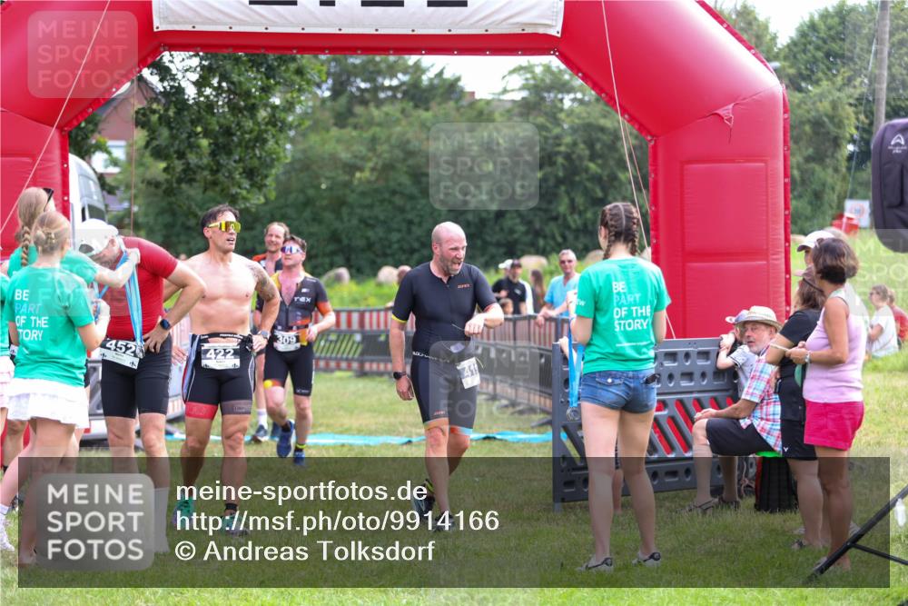 21.06.2026 - 29. Vierlanden-Triathlon Andreas Tolksdorf http://msf.ph/oto/9914166 21.06.2026 11:20:18 Ziel 309, 428 meine-sportfotos.de