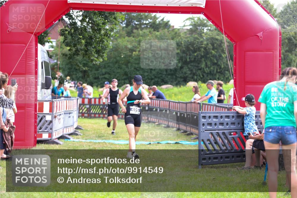 21.06.2026 - 29. Vierlanden-Triathlon Andreas Tolksdorf http://msf.ph/oto/9914549 21.06.2026 11:26:27 Ziel 496, 564, 1356 meine-sportfotos.de