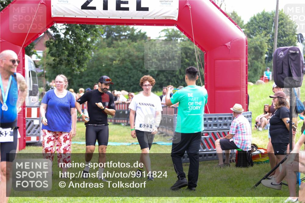 21.06.2026 - 29. Vierlanden-Triathlon Andreas Tolksdorf http://msf.ph/oto/9914824 21.06.2026 11:29:36 Ziel 81 meine-sportfotos.de
