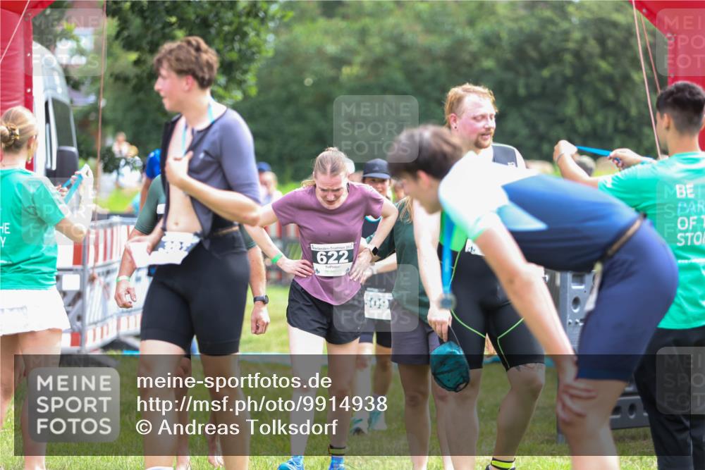 21.06.2026 - 29. Vierlanden-Triathlon Andreas Tolksdorf http://msf.ph/oto/9914938 21.06.2026 11:31:24 Ziel 509, 622 meine-sportfotos.de