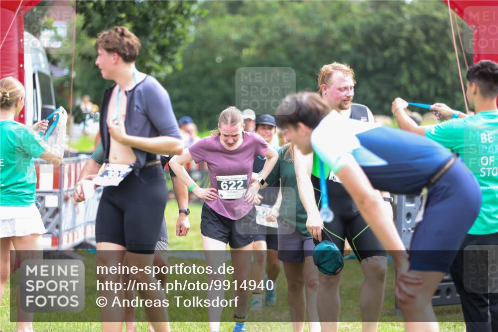 21.06.2026 - 29. Vierlanden-Triathlon Andreas Tolksdorf http://msf.ph/oto/9914940 21.06.2026 11:31:24 Ziel 509, 622 meine-sportfotos.de