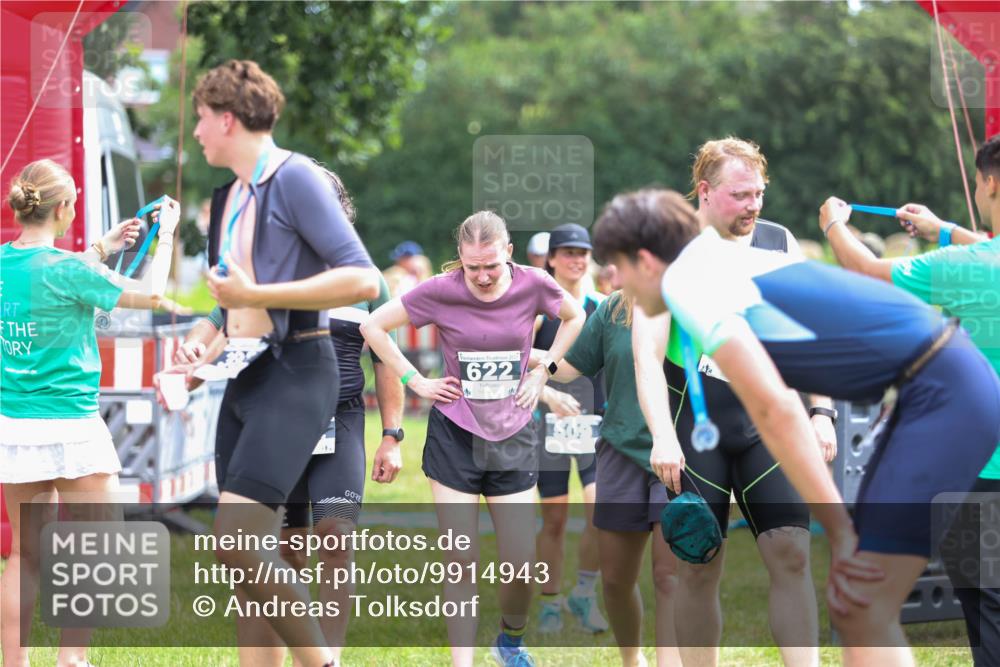 21.06.2026 - 29. Vierlanden-Triathlon Andreas Tolksdorf http://msf.ph/oto/9914943 21.06.2026 11:31:24 Ziel 509, 622 meine-sportfotos.de