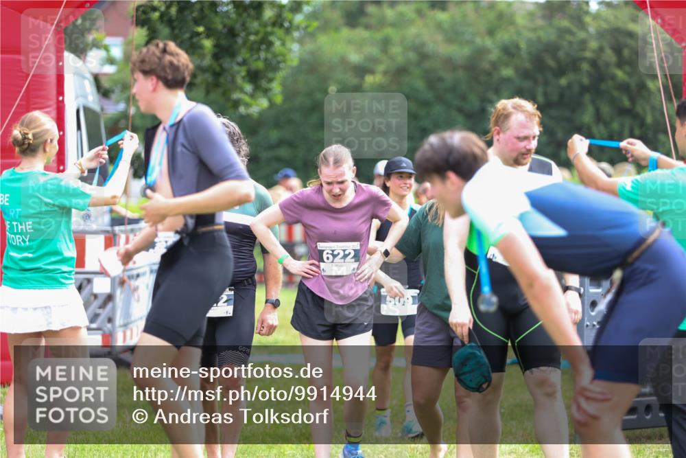 21.06.2026 - 29. Vierlanden-Triathlon Andreas Tolksdorf http://msf.ph/oto/9914944 21.06.2026 11:31:24 Ziel 509, 622 meine-sportfotos.de