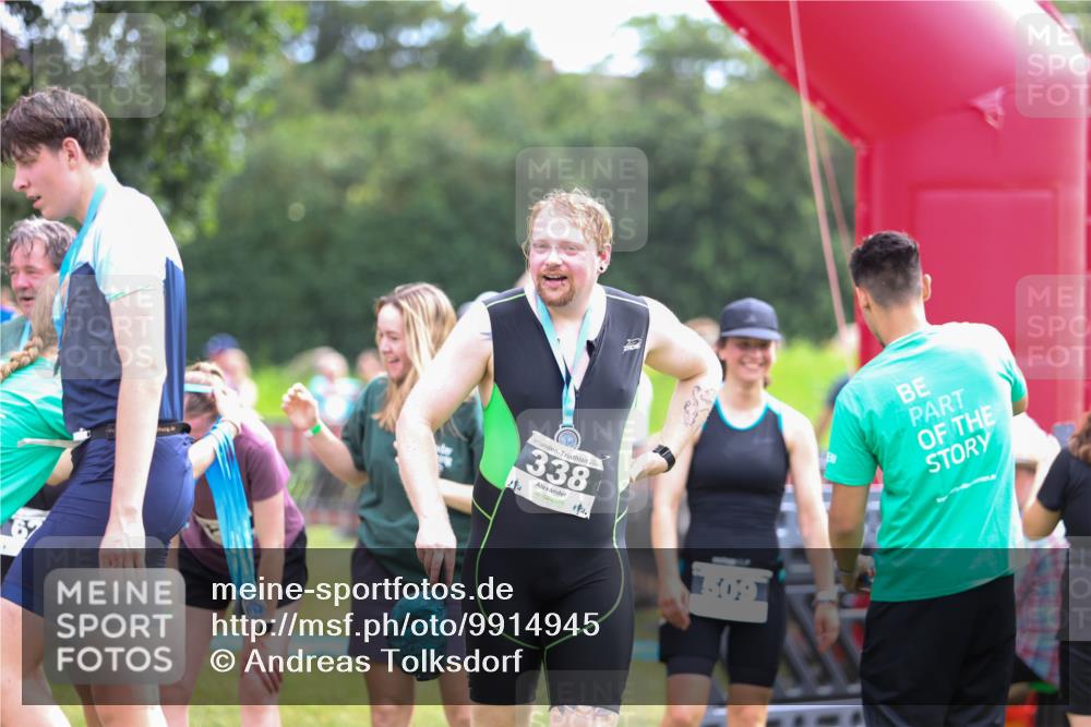 21.06.2026 - 29. Vierlanden-Triathlon Andreas Tolksdorf http://msf.ph/oto/9914945 21.06.2026 11:31:28 Ziel 552 meine-sportfotos.de