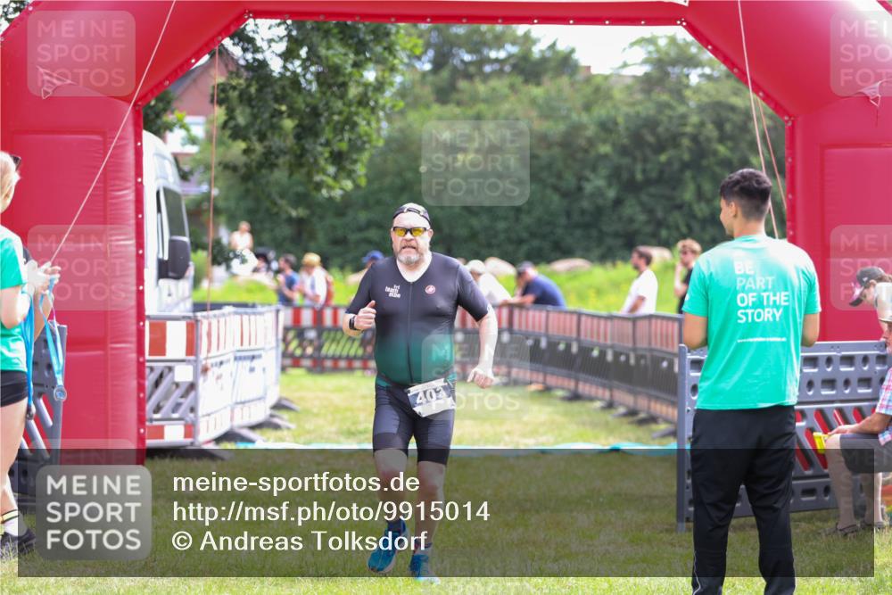21.06.2026 - 29. Vierlanden-Triathlon Andreas Tolksdorf http://msf.ph/oto/9915014 21.06.2026 11:32:25 Ziel 304, 403 meine-sportfotos.de