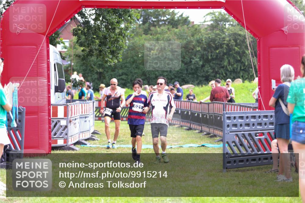 21.06.2026 - 29. Vierlanden-Triathlon Andreas Tolksdorf http://msf.ph/oto/9915214 21.06.2026 11:36:31 Ziel 461, 463, 601, 621 meine-sportfotos.de