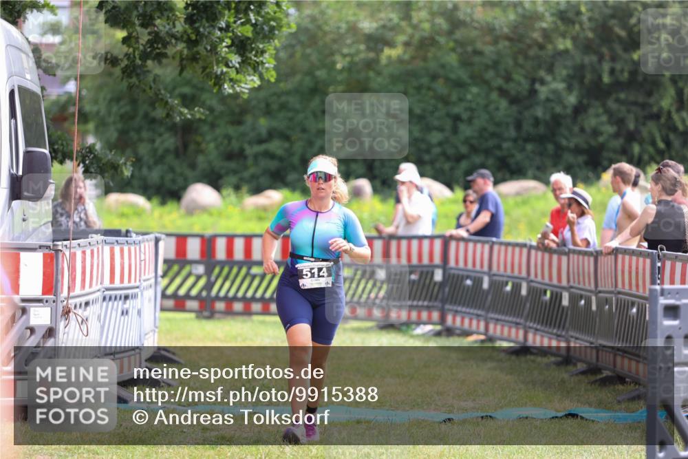 21.06.2026 - 29. Vierlanden-Triathlon Andreas Tolksdorf http://msf.ph/oto/9915388 21.06.2026 11:40:51 Ziel 514 meine-sportfotos.de
