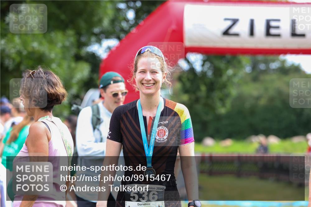 21.06.2026 - 29. Vierlanden-Triathlon Andreas Tolksdorf http://msf.ph/oto/9915467 21.06.2026 11:42:01 Ziel 478, 583 meine-sportfotos.de