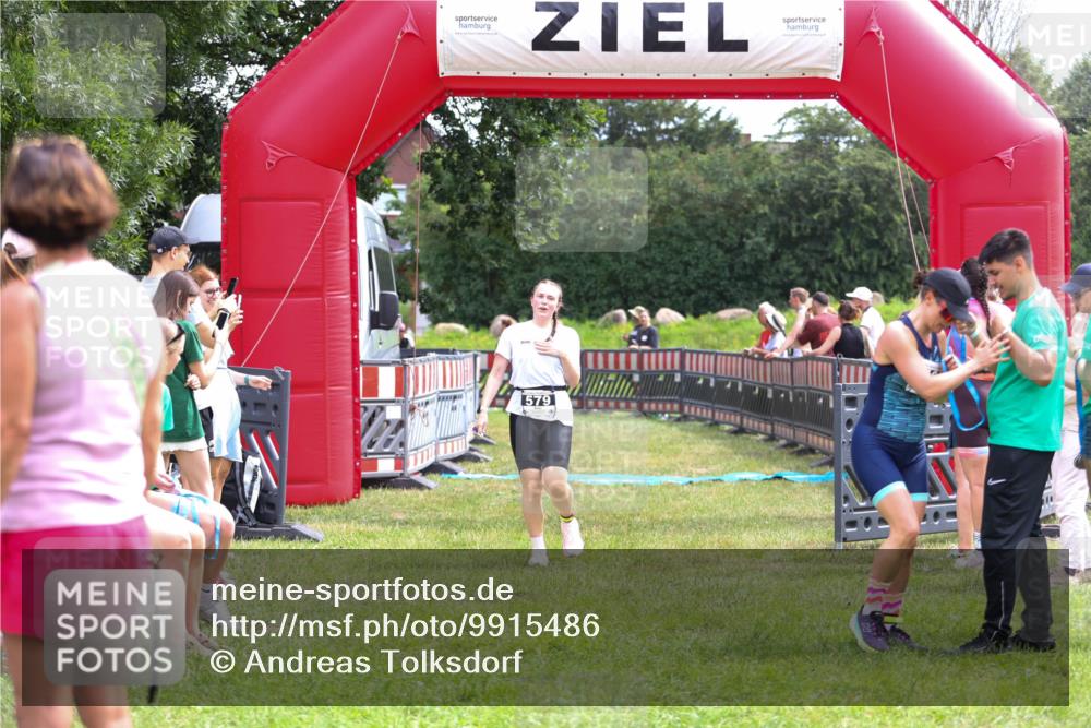 21.06.2026 - 29. Vierlanden-Triathlon Andreas Tolksdorf http://msf.ph/oto/9915486 21.06.2026 11:42:30 Ziel 484, 515, 570, 579 meine-sportfotos.de